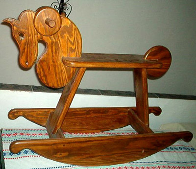 Caballito de madera